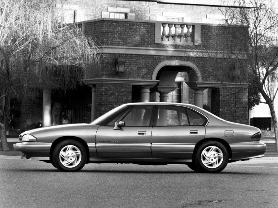  Pontiac Bonneville SE (X69P) 1992 года  (фото 7 из 8)